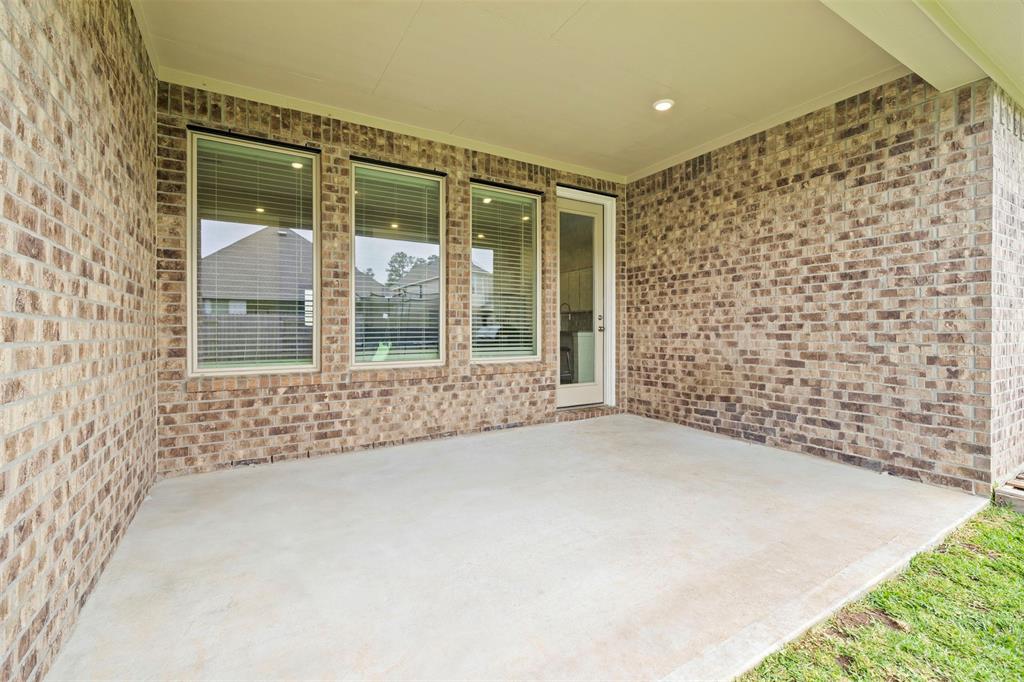 23692 Mileto Drive, New Caney, Texas image 35
