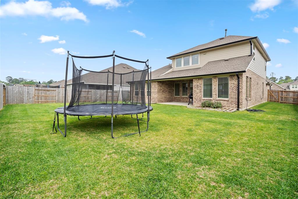 23692 Mileto Drive, New Caney, Texas image 37