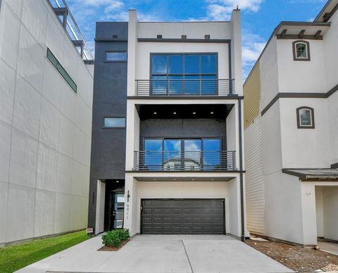 5611 Woodbrook Way Houston TX 77081