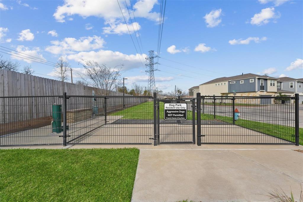 5514 Oriente Lane, Houston, Texas image 7