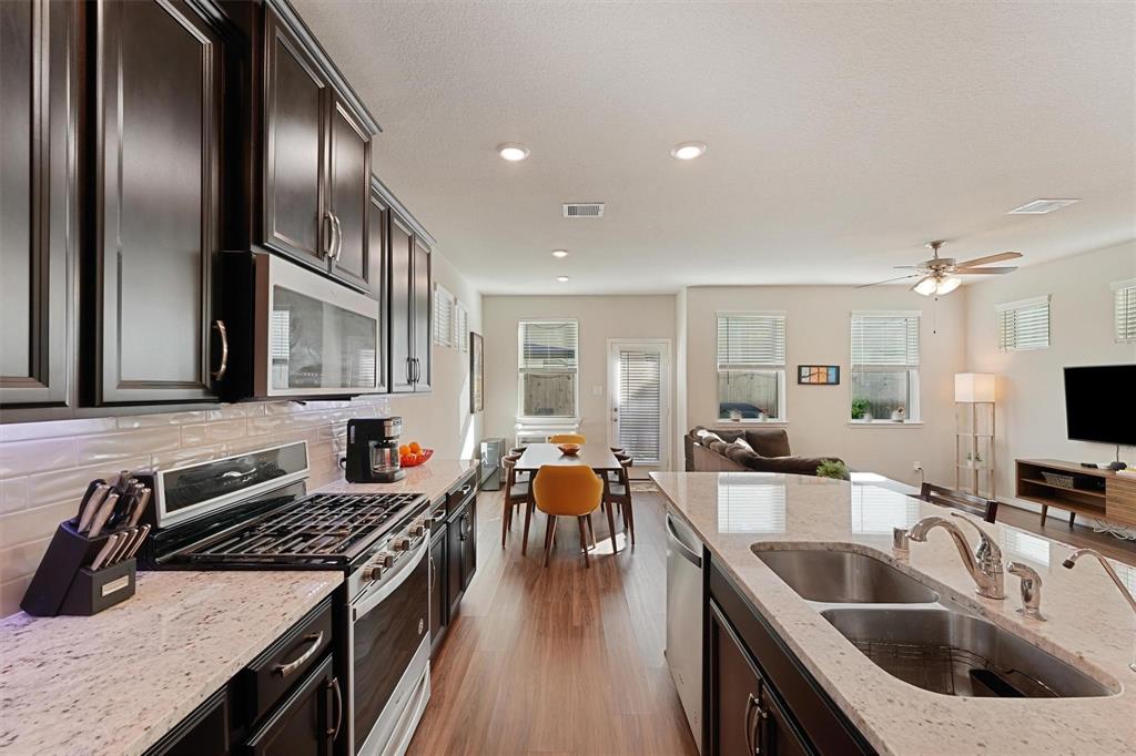 5514 Oriente Lane, Houston, Texas image 4