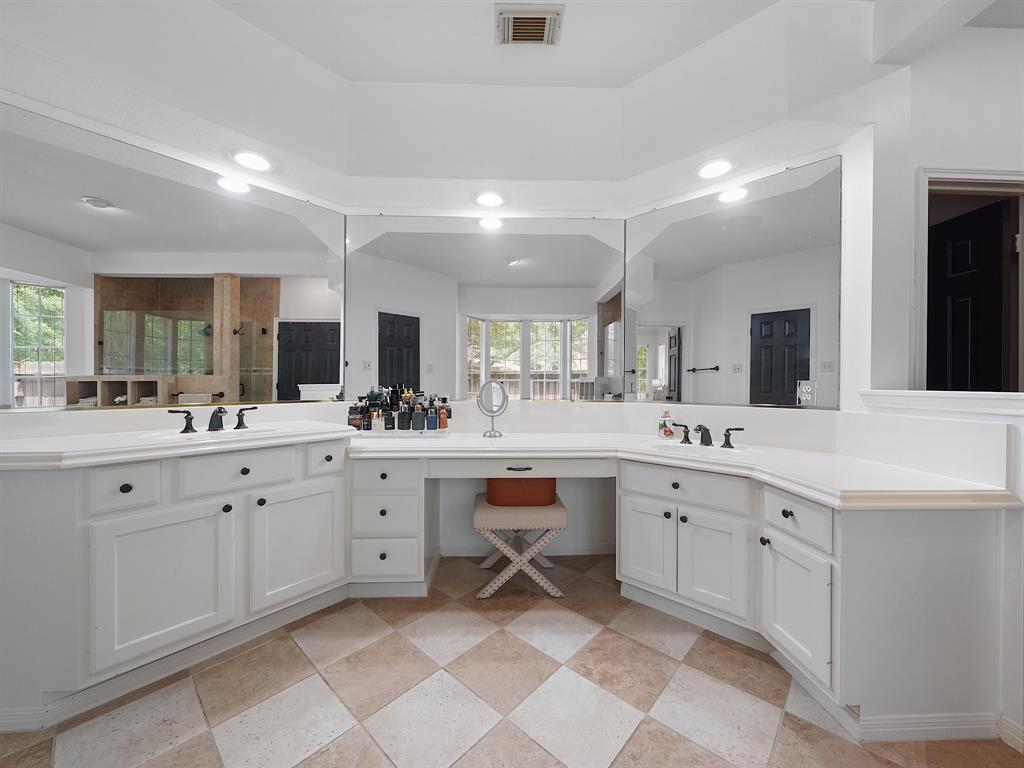22203 Winding Lake Court, Katy, Texas image 19