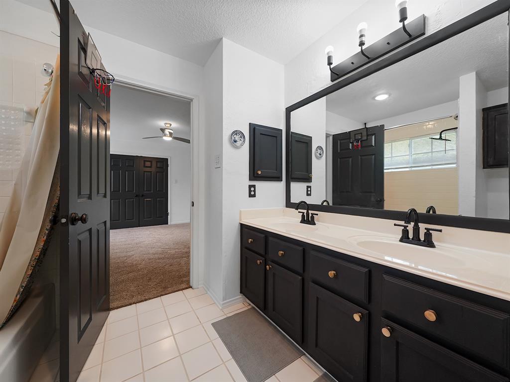 22203 Winding Lake Court, Katy, Texas image 28