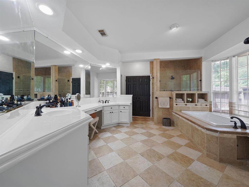 22203 Winding Lake Court, Katy, Texas image 18