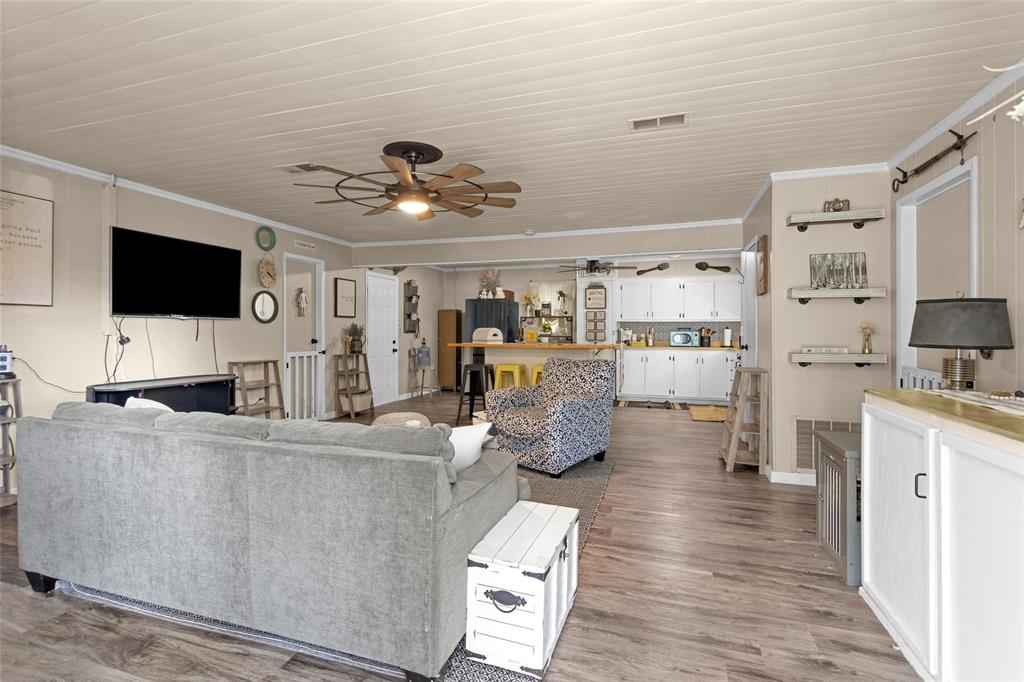 115 Venus Drive, Trinity, Texas image 6