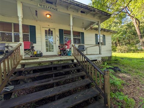 Photo of 384 Lucille Drive, Livingston, TX 77351 (MLS # 4200722) Photo of 384 Lucille Drive, Livingston, TX 77351 (MLS # 4200722)