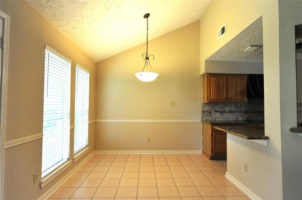 3123 Redcliff Drive
