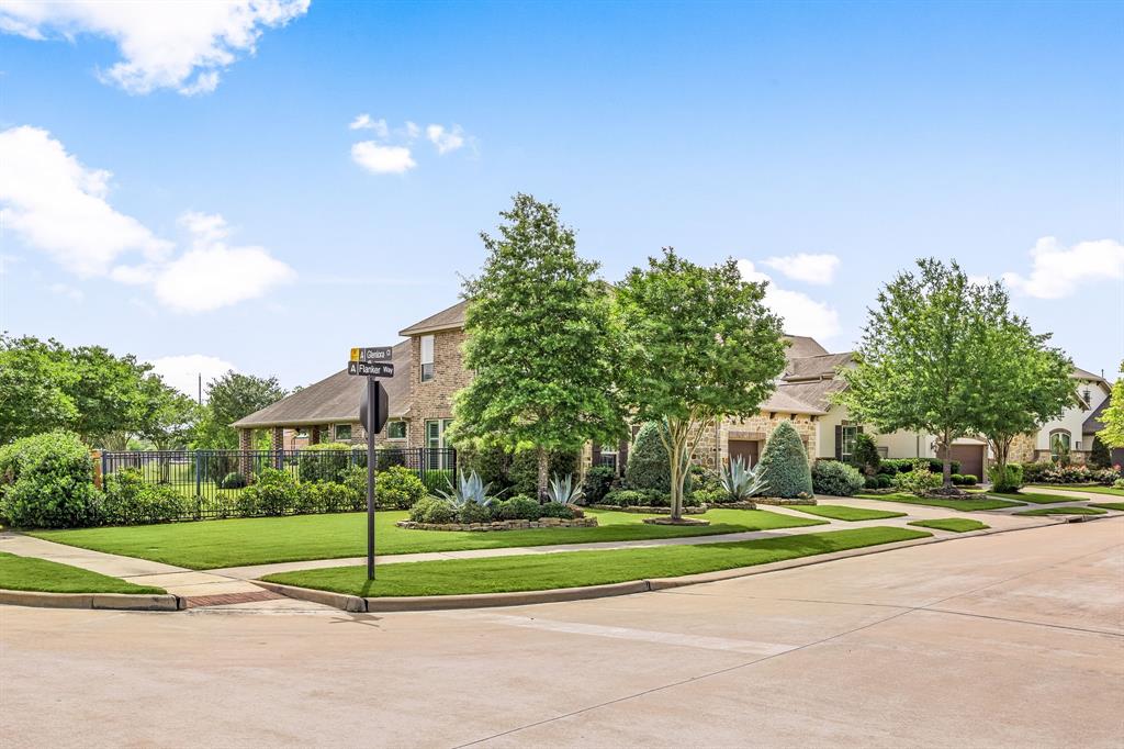 property-search 4 11003 Flanker Way