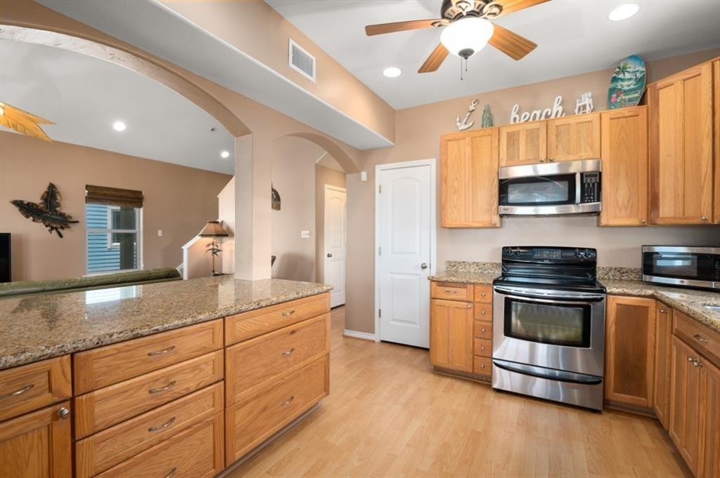 1327 Emerald Drive, Crystal Beach, Texas image 18