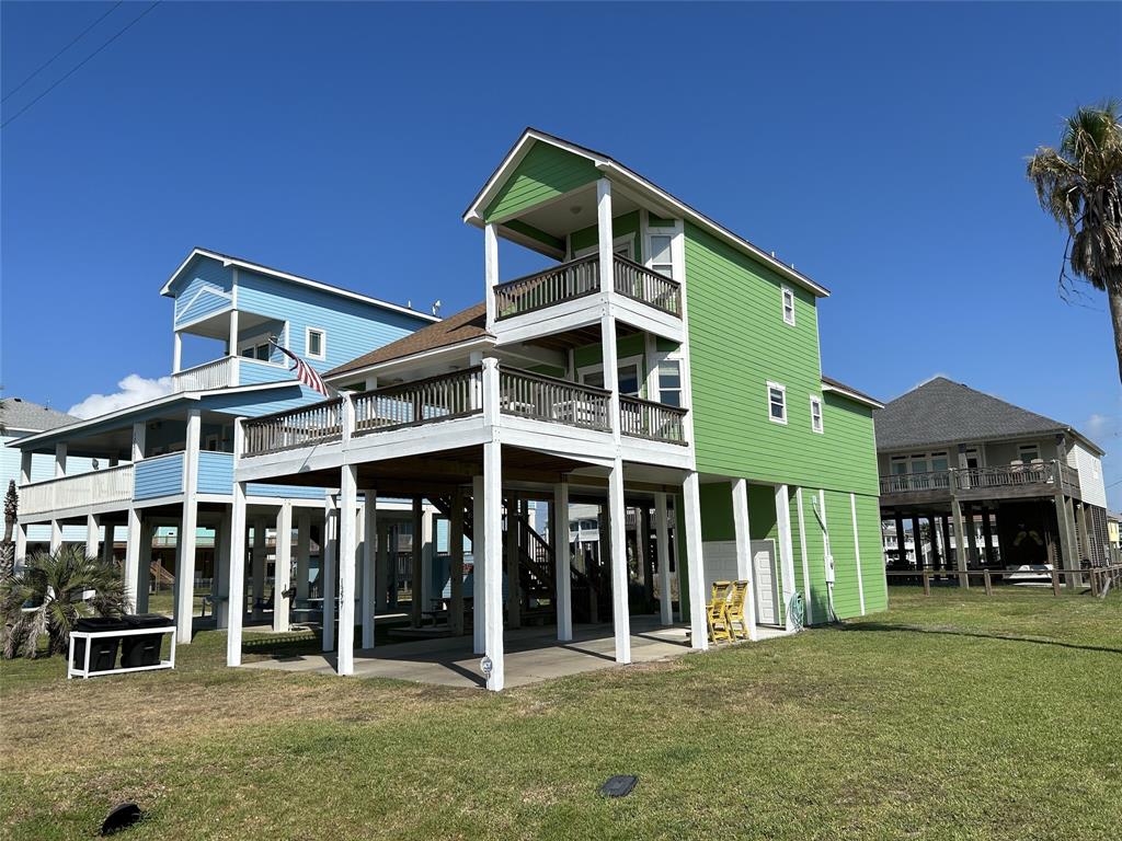 1327 Emerald Drive, Crystal Beach, Texas image 12