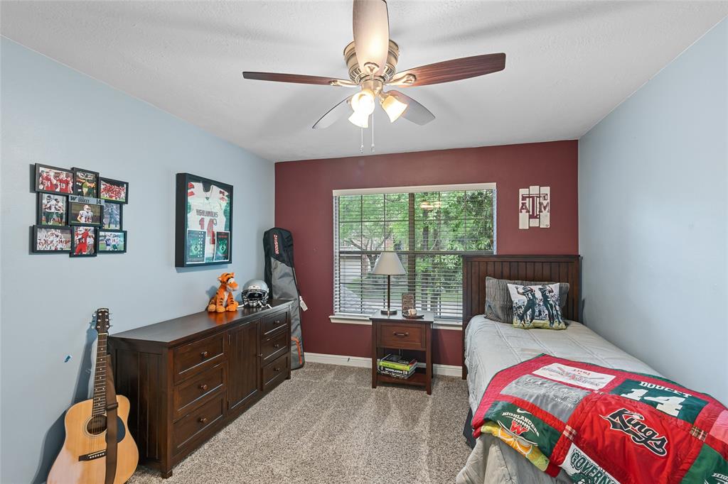 39 S Downy Willow Circle, The Woodlands, Texas image 32