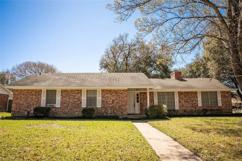 1600 Reimer St Street, Brenham, Texas image 1
