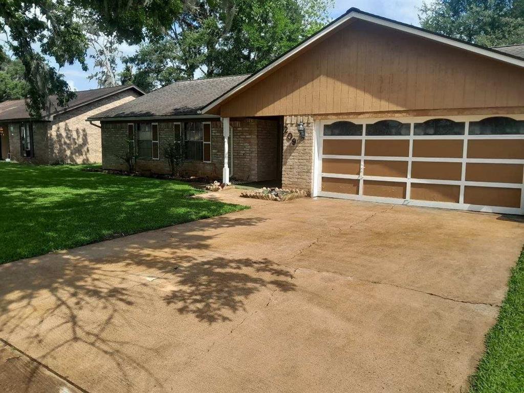 209 Montclaire Dr Drive, West Columbia, Texas image 6