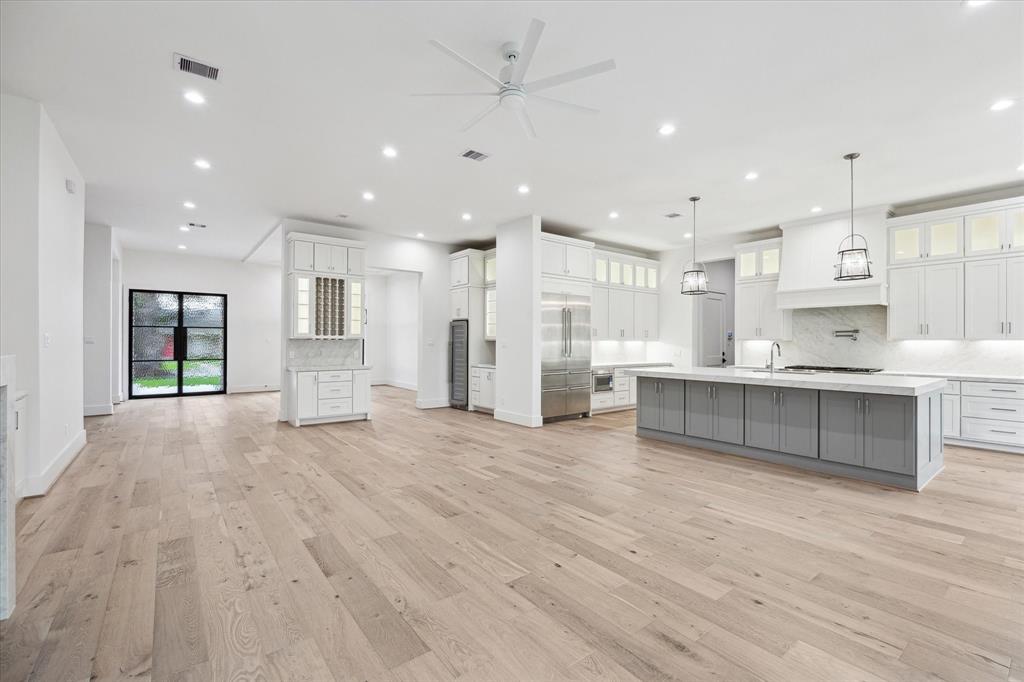 4706 Waring Street, Houston, Texas image 12