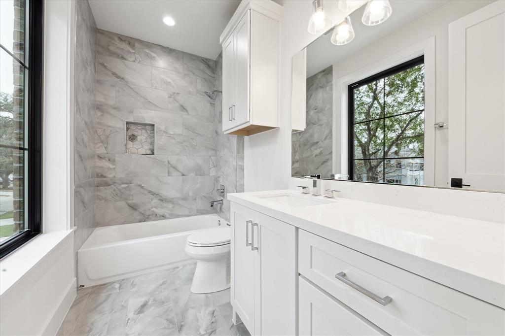 4706 Waring Street, Houston, Texas image 34
