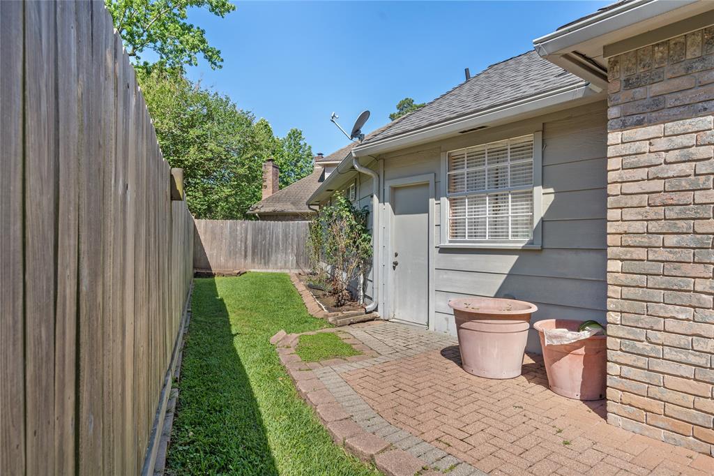 15402 Cresent Oaks Court, Houston, Texas image 37