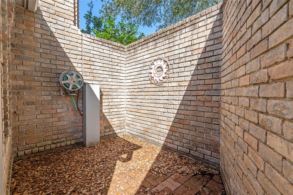 15402 Cresent Oaks Court, Houston, Texas image 26