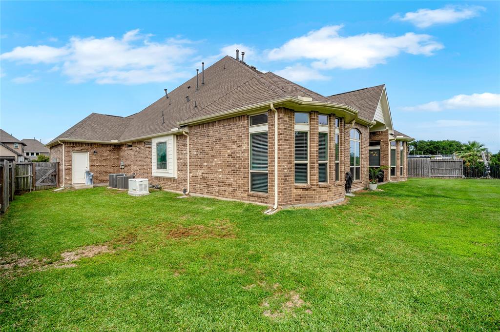 16822 Harbor Falls Drive, Cypress, Texas image 35