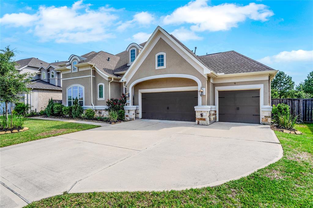 16822 Harbor Falls Drive, Cypress, Texas image 39