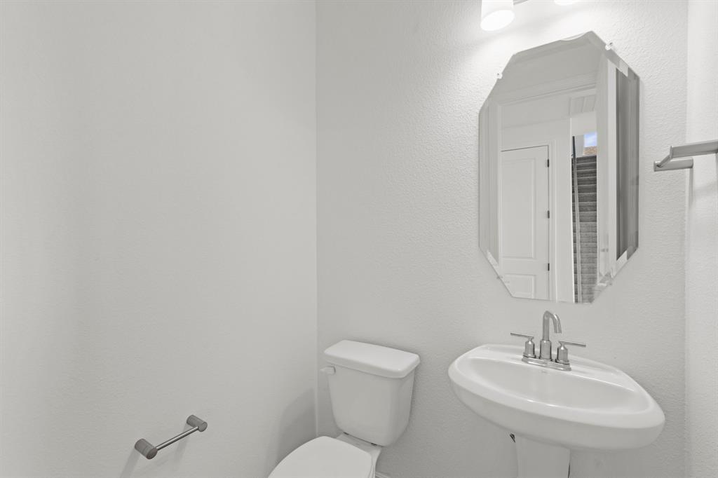 32403 Magnolia Glen Lane, Waller, Texas image 7