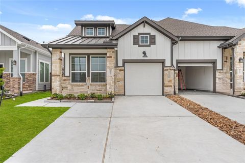 Townhouse in Iowa Colony TX 10026 Crescendo Way 1.jpg