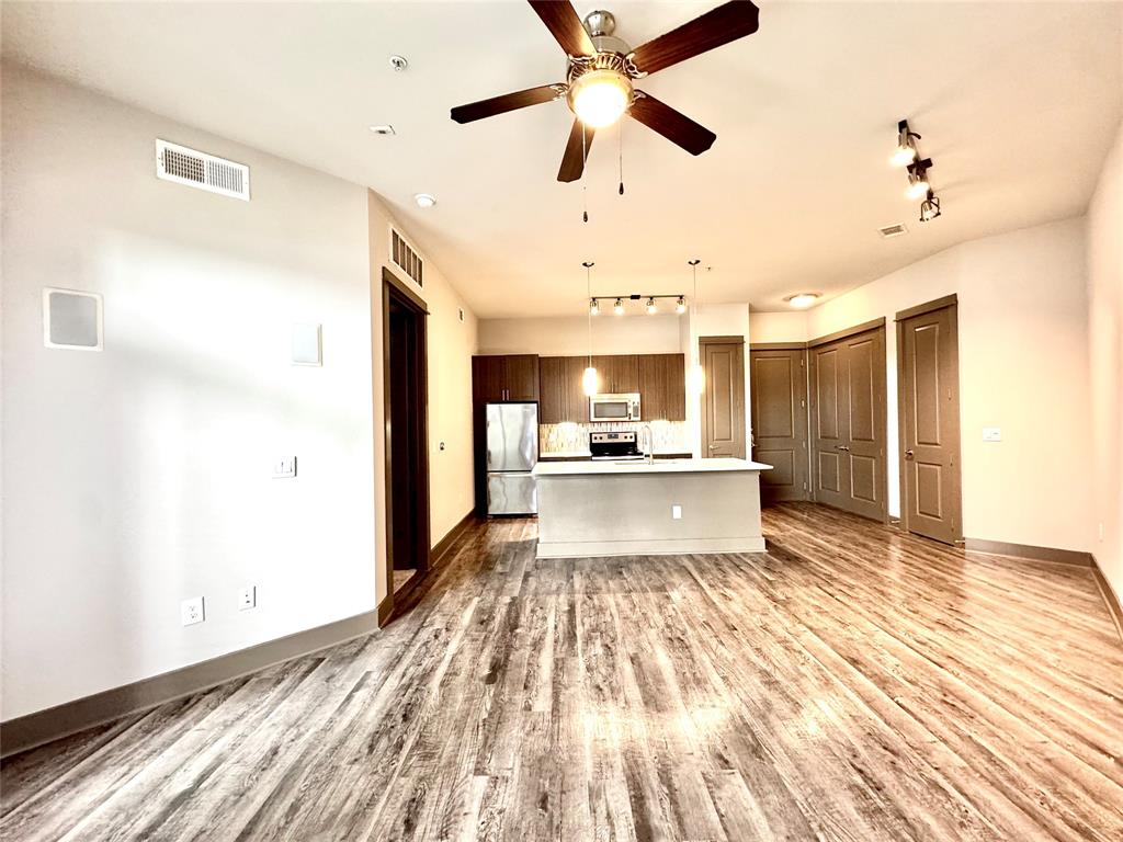 5454 Washington Avenue 1315