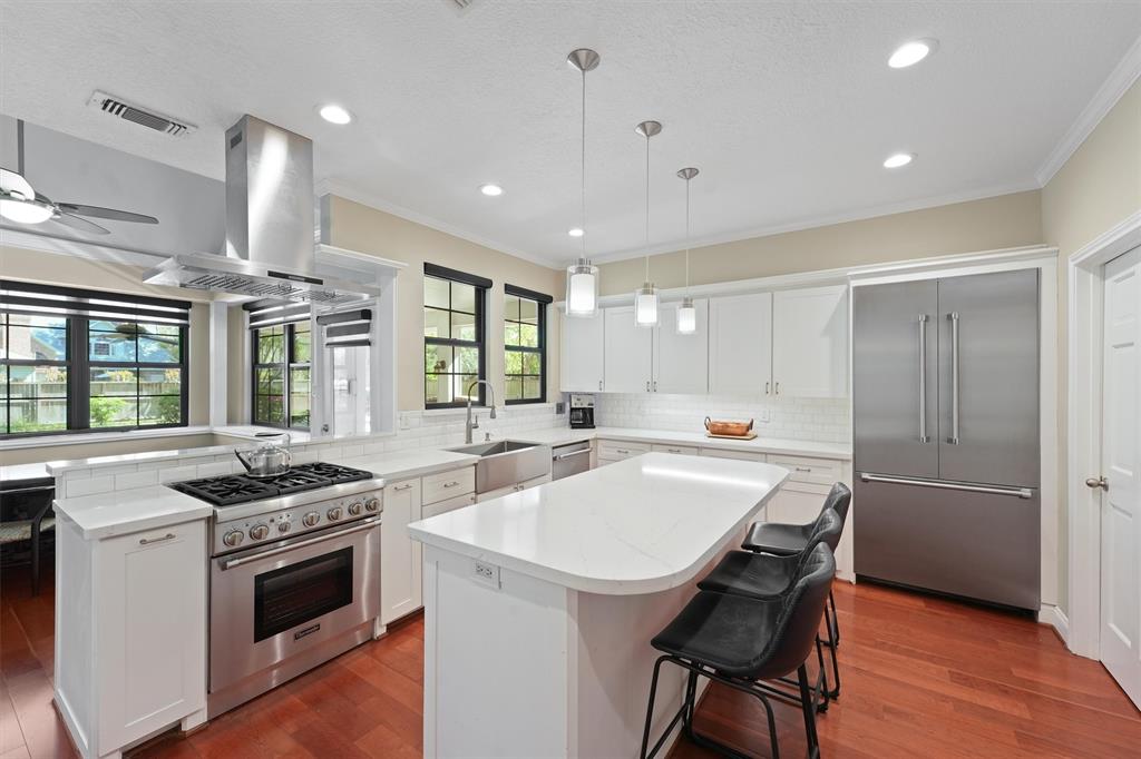 2106 Mount Forest Drive, Kingwood, Texas image 17