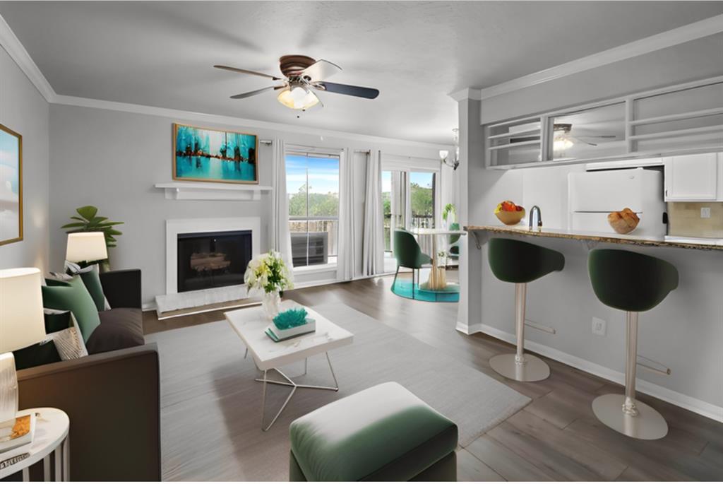 18519 Egret Bay Boulevard #1808, Webster, Texas image 4