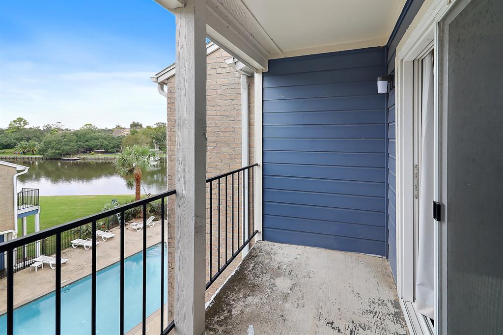 18519 Egret Bay Boulevard #1808, Webster, Texas image 20