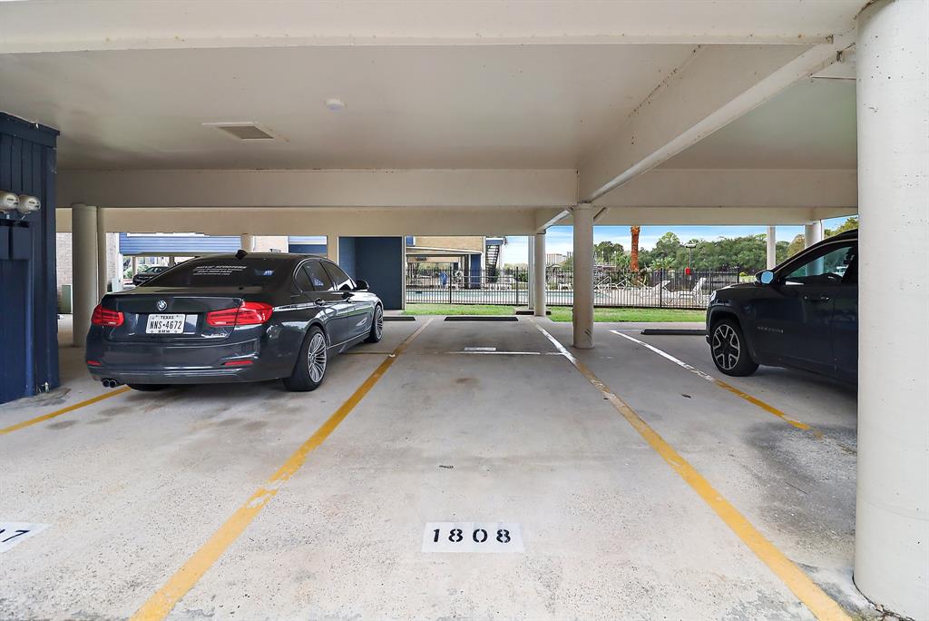 18519 Egret Bay Boulevard #1808, Webster, Texas image 25