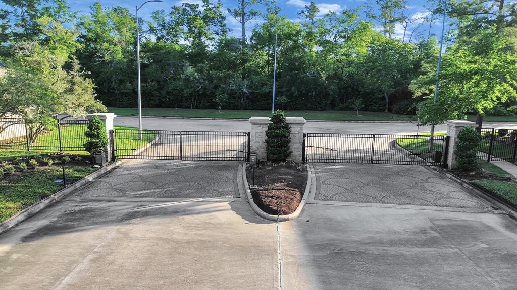 14610 Claycroft Court, Cypress, Texas image 48