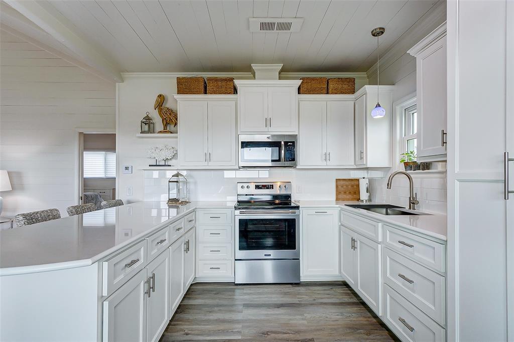 1290 N Crystal Beach Road, Crystal Beach, Texas image 34