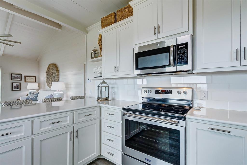 1290 N Crystal Beach Road, Crystal Beach, Texas image 36