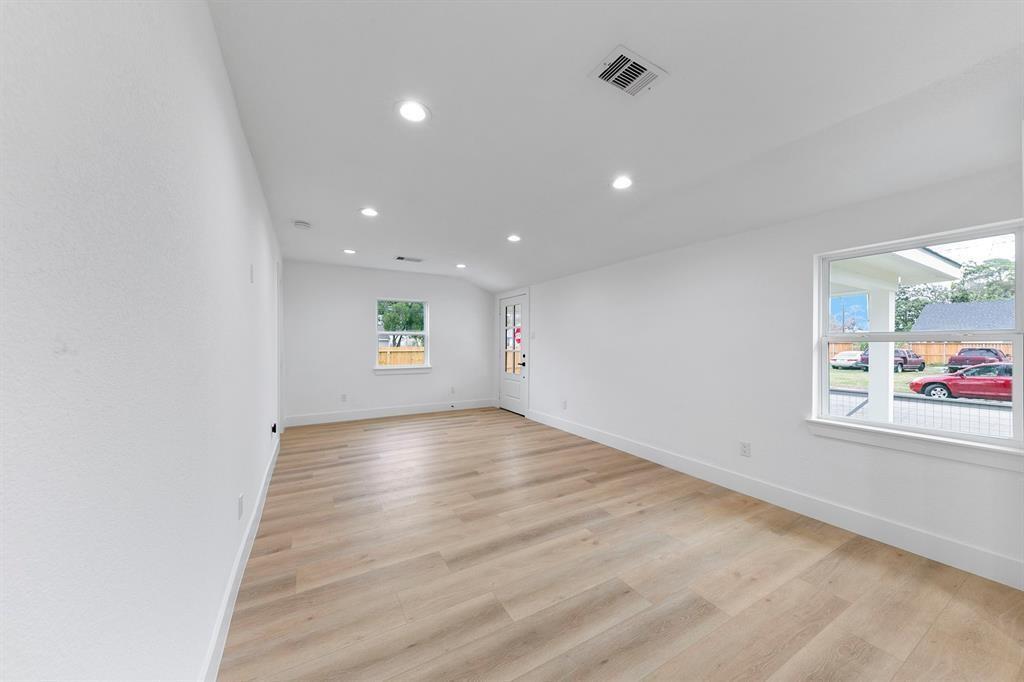 5610 Chapman Street, Houston, Texas image 6
