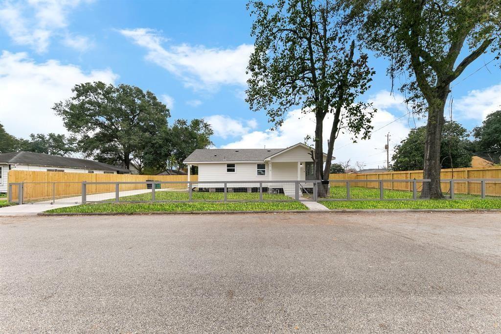 5610 Chapman Street, Houston, Texas image 28