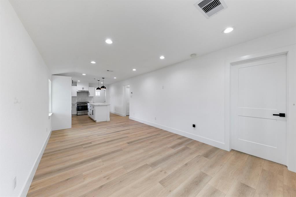5610 Chapman Street, Houston, Texas image 2