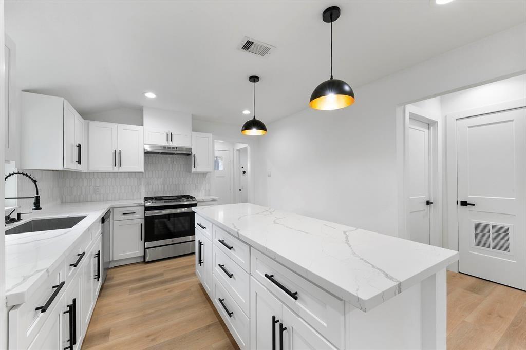 5610 Chapman Street, Houston, Texas image 8