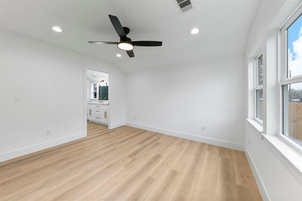 5610 Chapman Street, Houston, Texas image 17