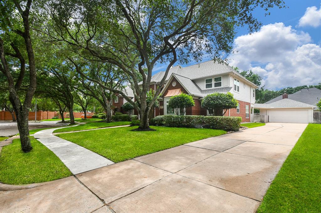 3422 Stoney Mist Drive