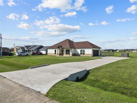 A home in Angleton