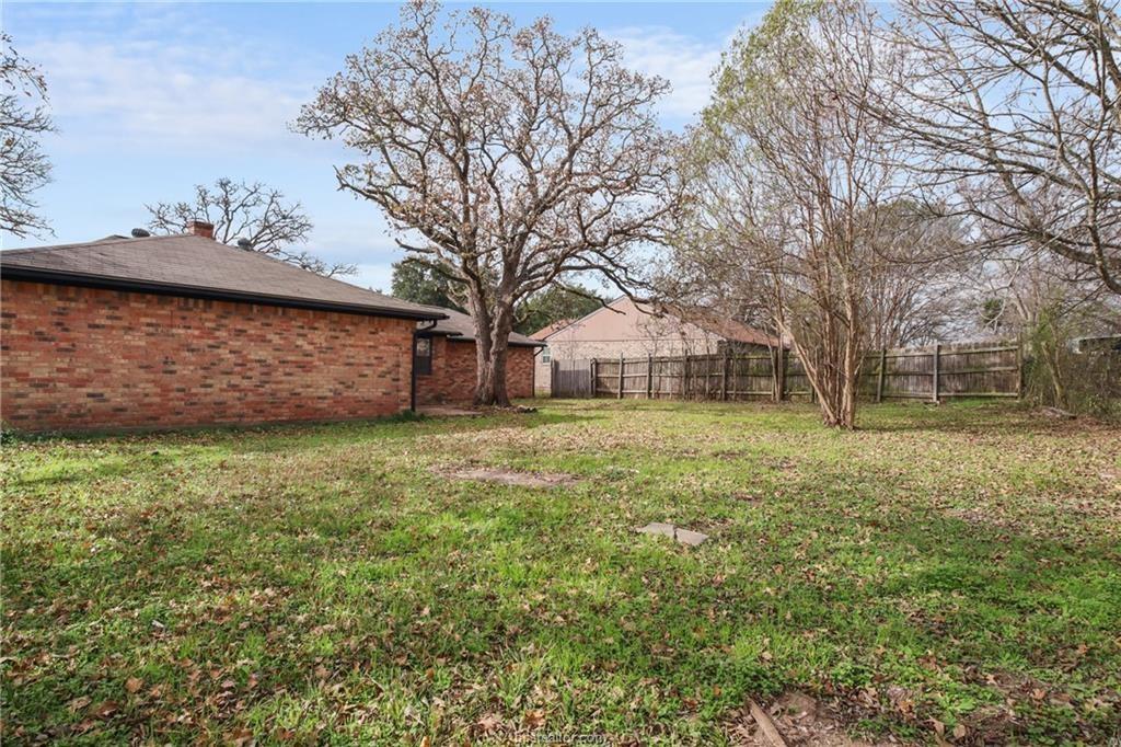 2122 Pantera Drive, Bryan, Texas image 22