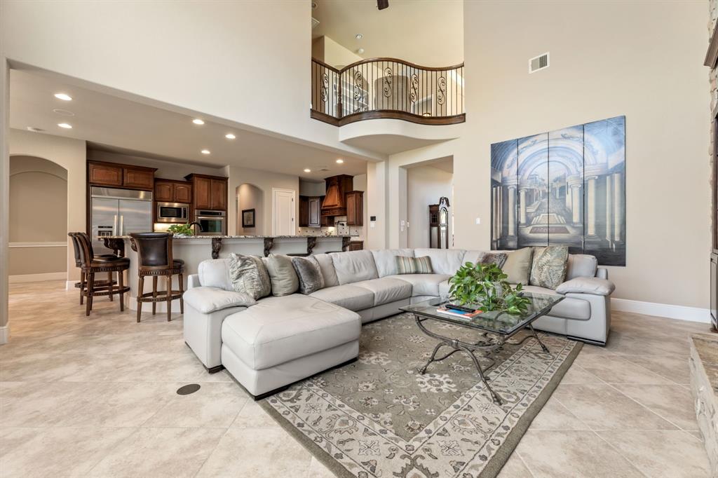116 Bandera Creek Lane, Friendswood, Texas image 1