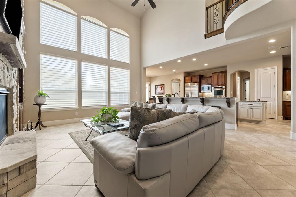 116 Bandera Creek Lane, Friendswood, Texas image 13