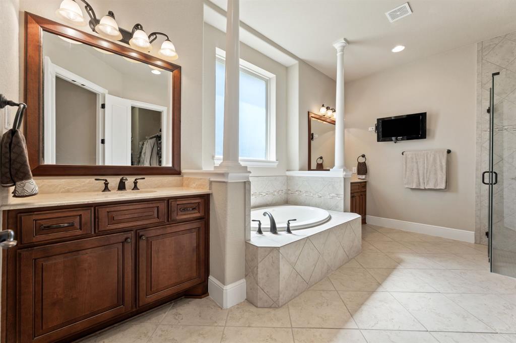 116 Bandera Creek Lane, Friendswood, Texas image 28
