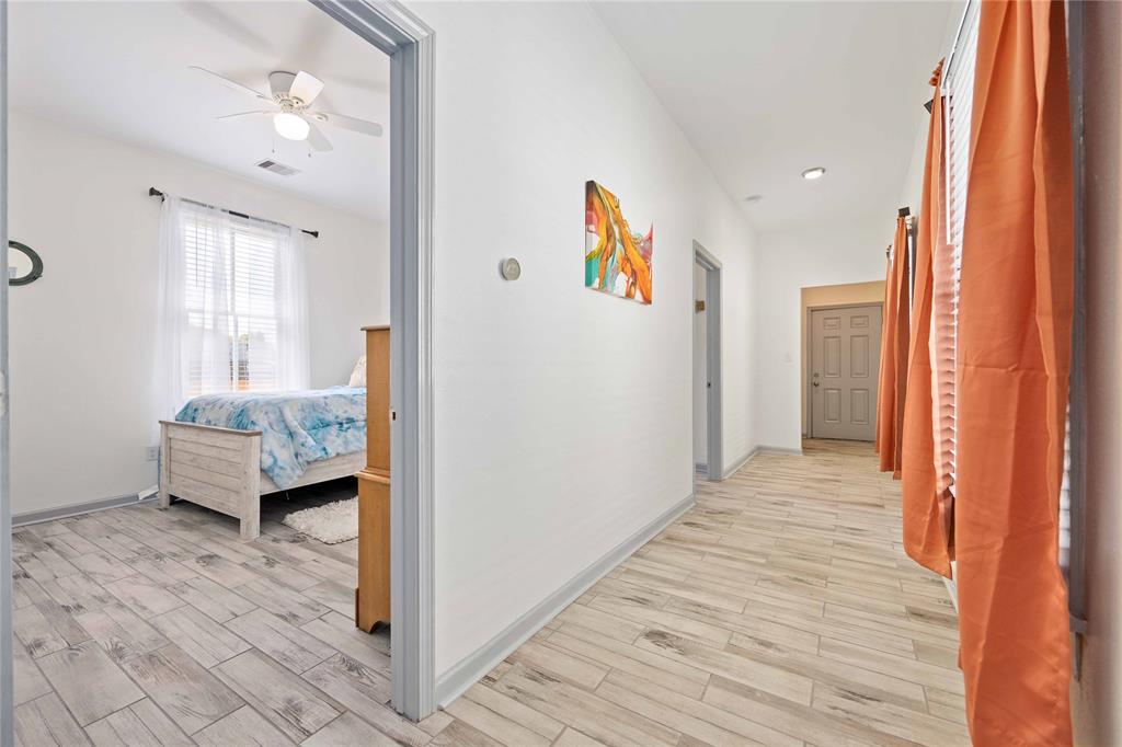 2818 Avenue M 1/2, Galveston, Texas image 10