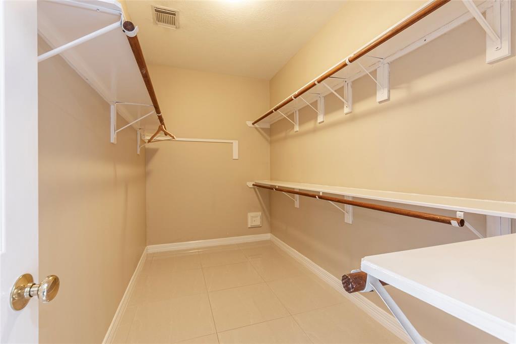 4103 Oak Blossom Court, Houston, Texas image 34