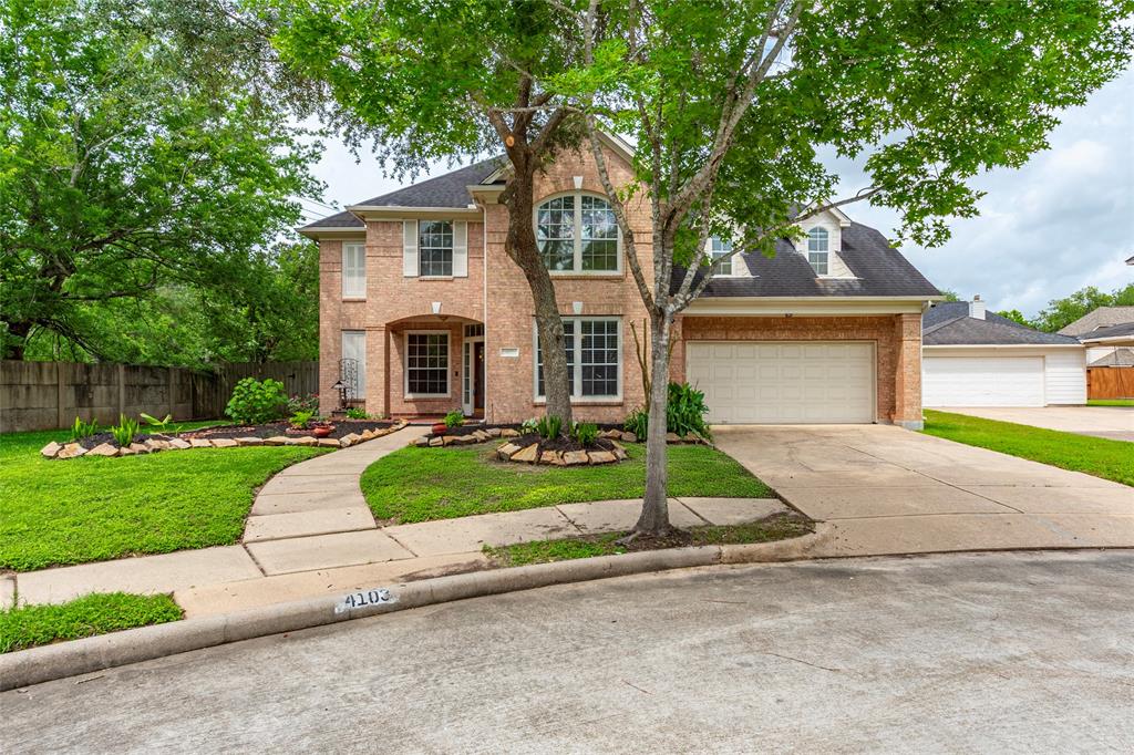 4103 Oak Blossom Court, Houston, Texas image 10