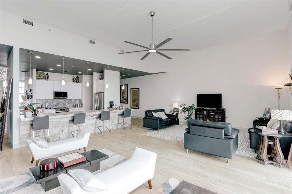 500 Seawall Boulevard 1407