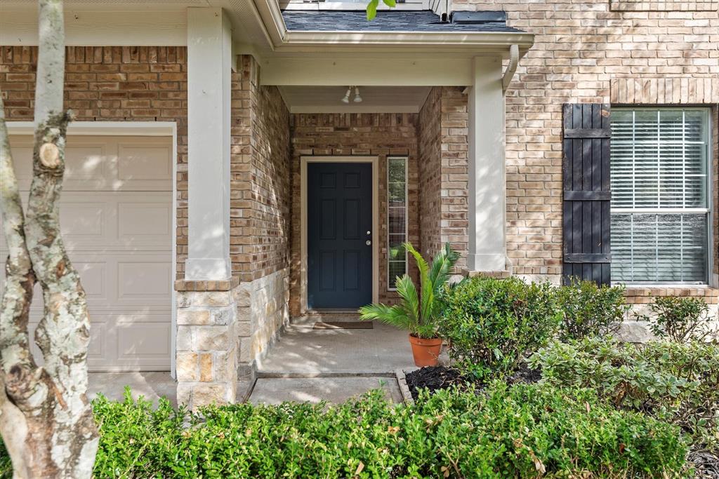 2023 Creek Run Drive, Pearland, Texas image 9