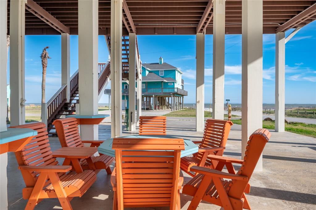 2703 Gillespie, Crystal Beach, Texas image 5